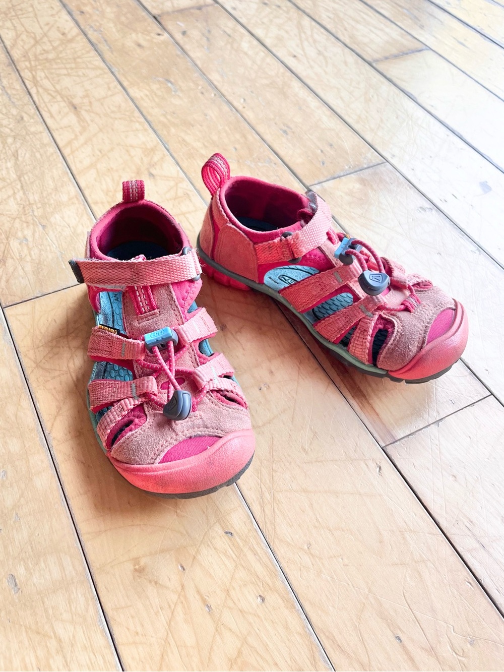 KEEN Kids Outdoor Pink Hiking Sport Sandals Size 11
